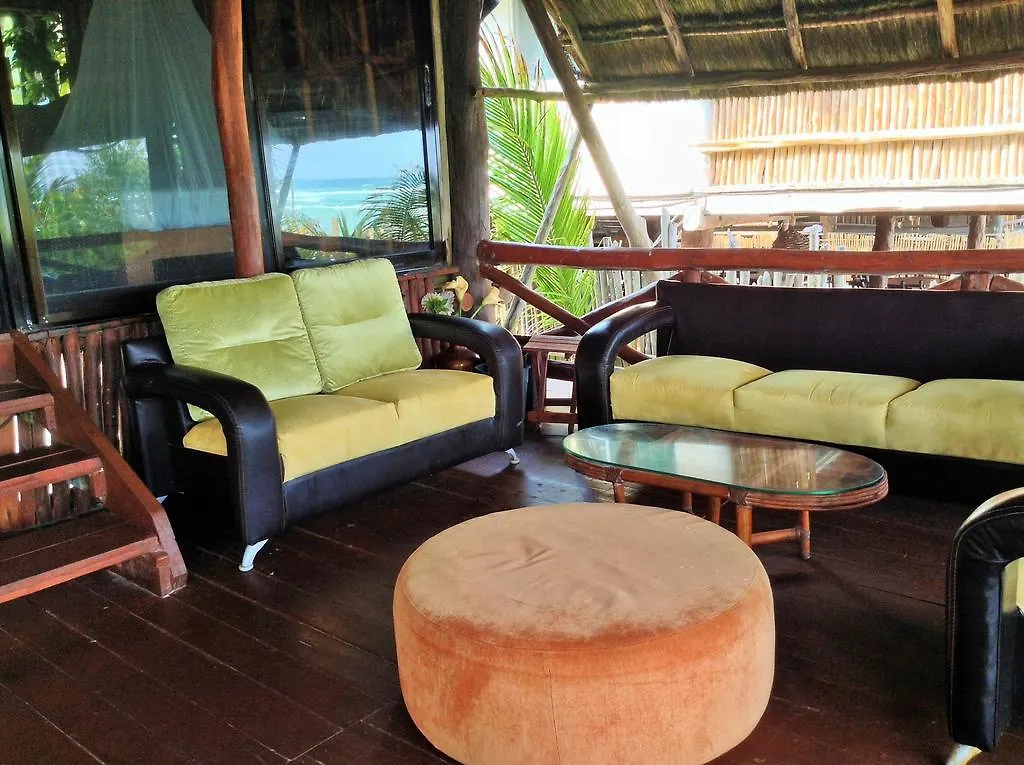 Hotel El Caracol Tulum 0*,
